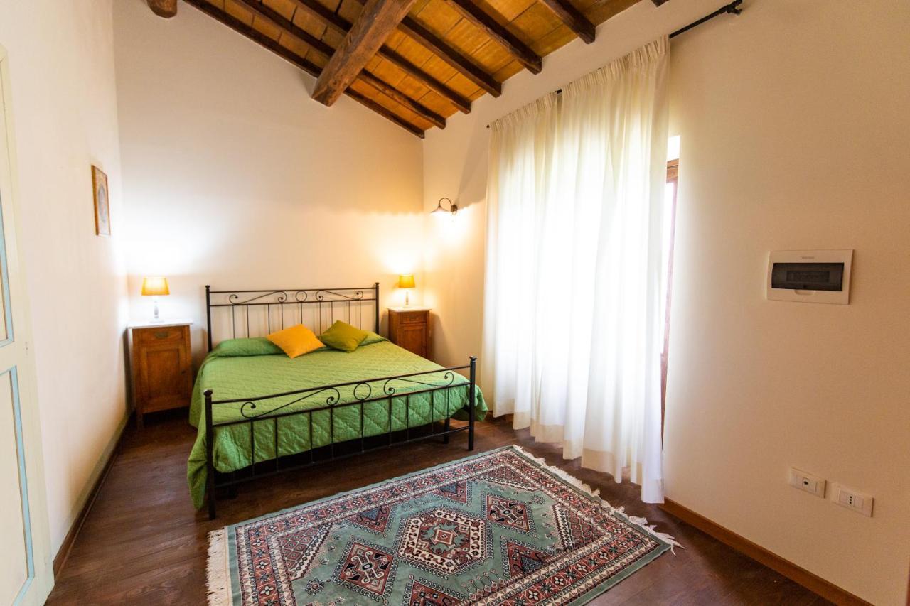 Agriturismo Lago Di Mezzano Valentano Exterior foto