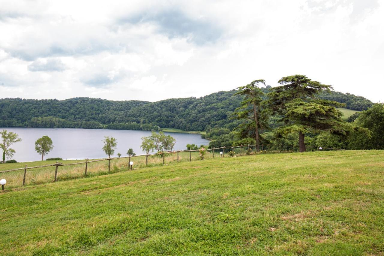 Agriturismo Lago Di Mezzano Valentano Exterior foto